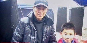 張藝謀被曝秘密再婚 嬌妻攜已生三子回張宅被拍